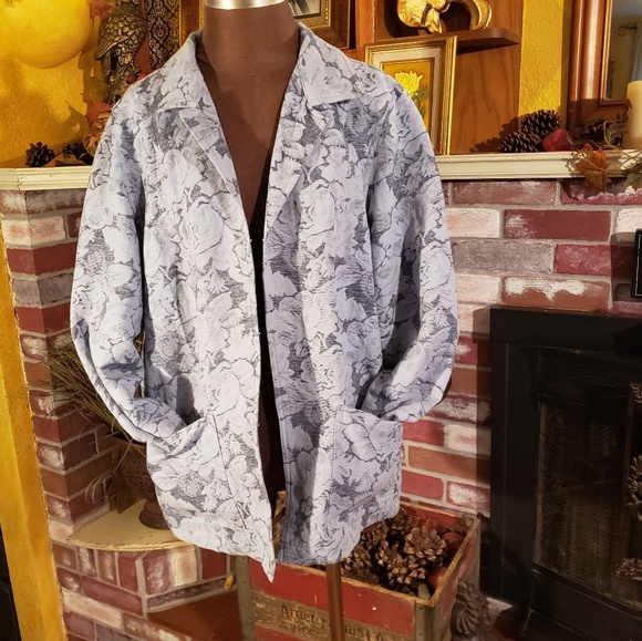 DIALOGUE BLUE FLORAL LINED BLAZER 16 - Picture 5 of 8